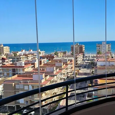 Whit A Sea View And Swiming Pool!