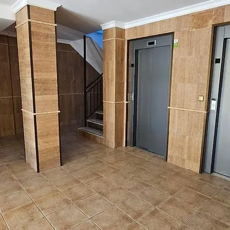 Whit A Sea View And Swiming Pool! Apartment *