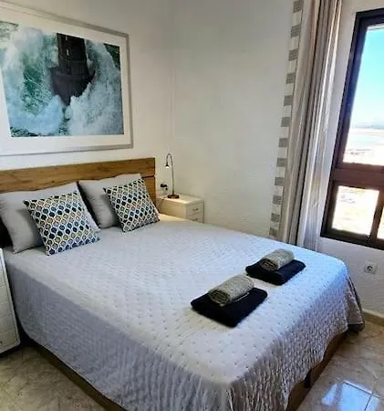 Apartment Whit A Sea View And Swiming Pool!