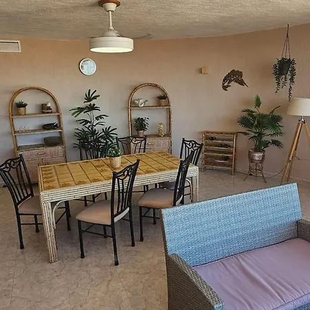 Apartment Whit A Sea View And Swiming Pool! *