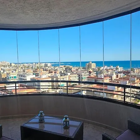 Apartment Whit A Sea View And Swiming Pool!