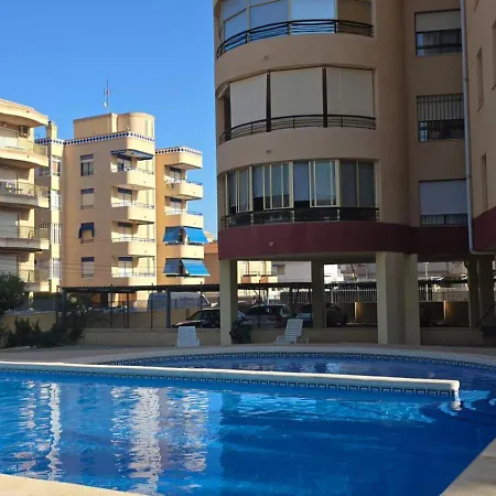 Whit A Sea View And Swiming Pool!